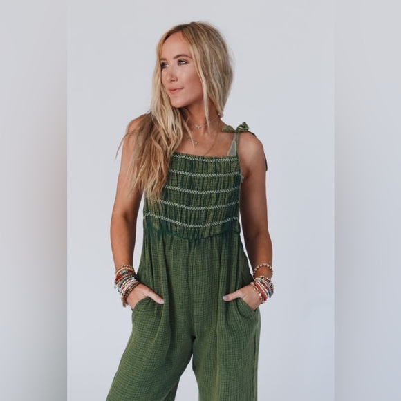 J.NNA Women's Tie Spaghetti Straps Wide Leg Jumpsuit | Small - Picture 3 of 7